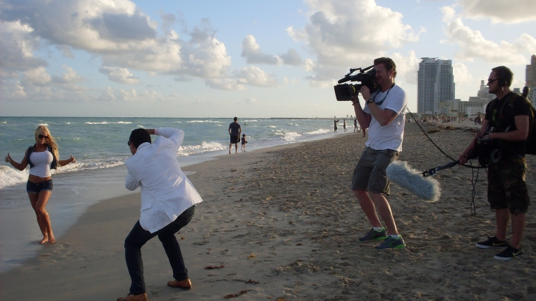 Still »Miami Heiss«